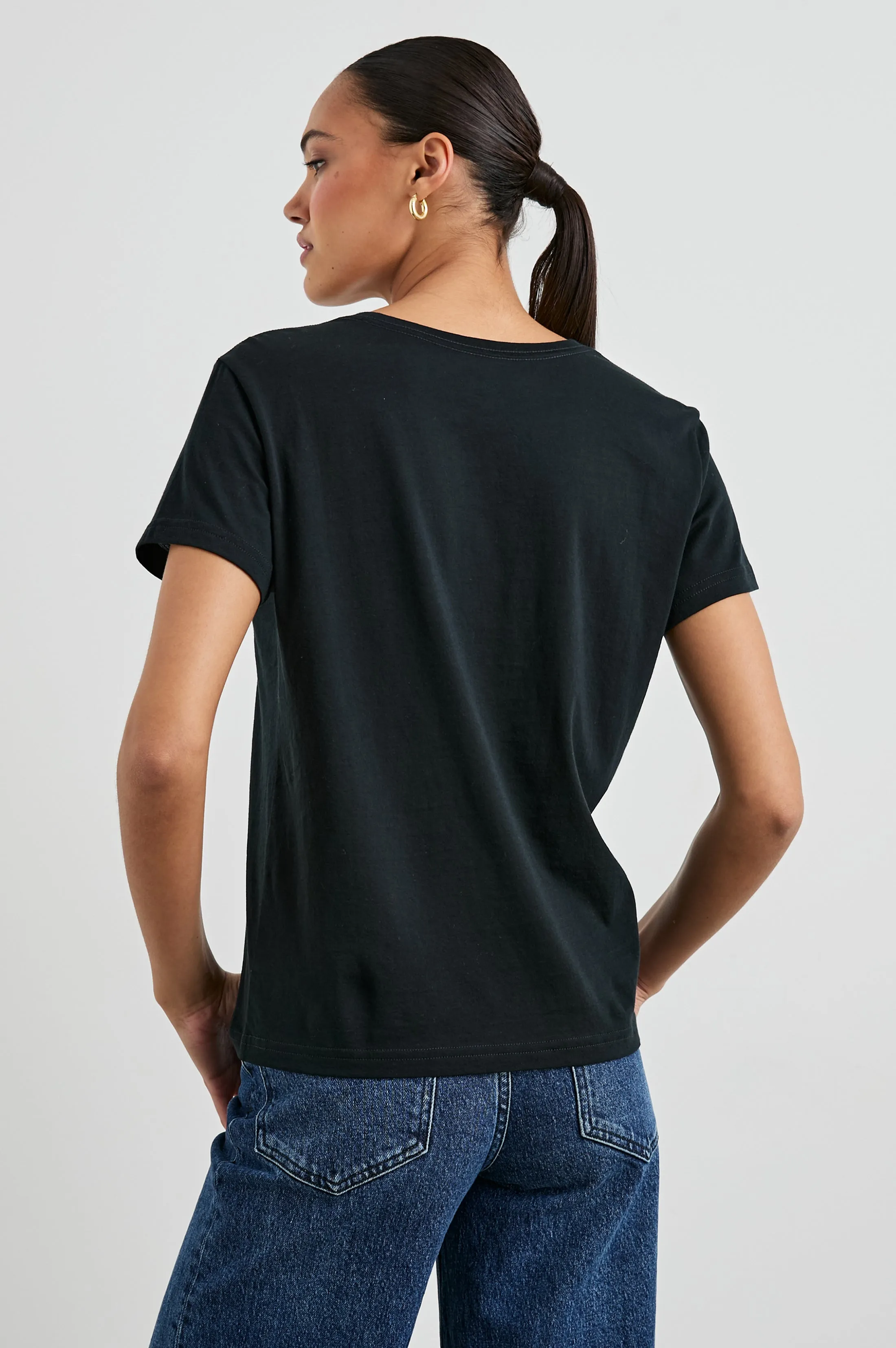 CLASSIC CREW NECK T-SHIRT - BLACK Rails
