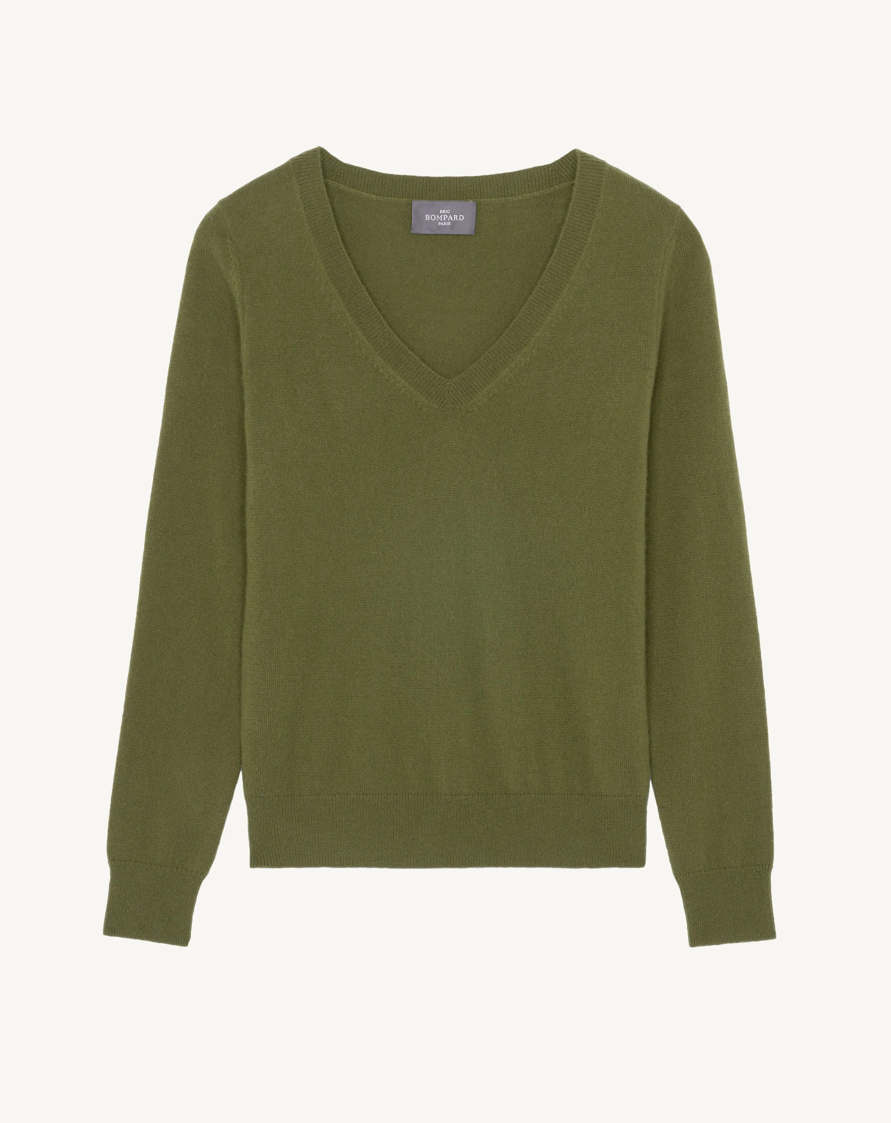Classic V-neck pullover Eric Bompard
