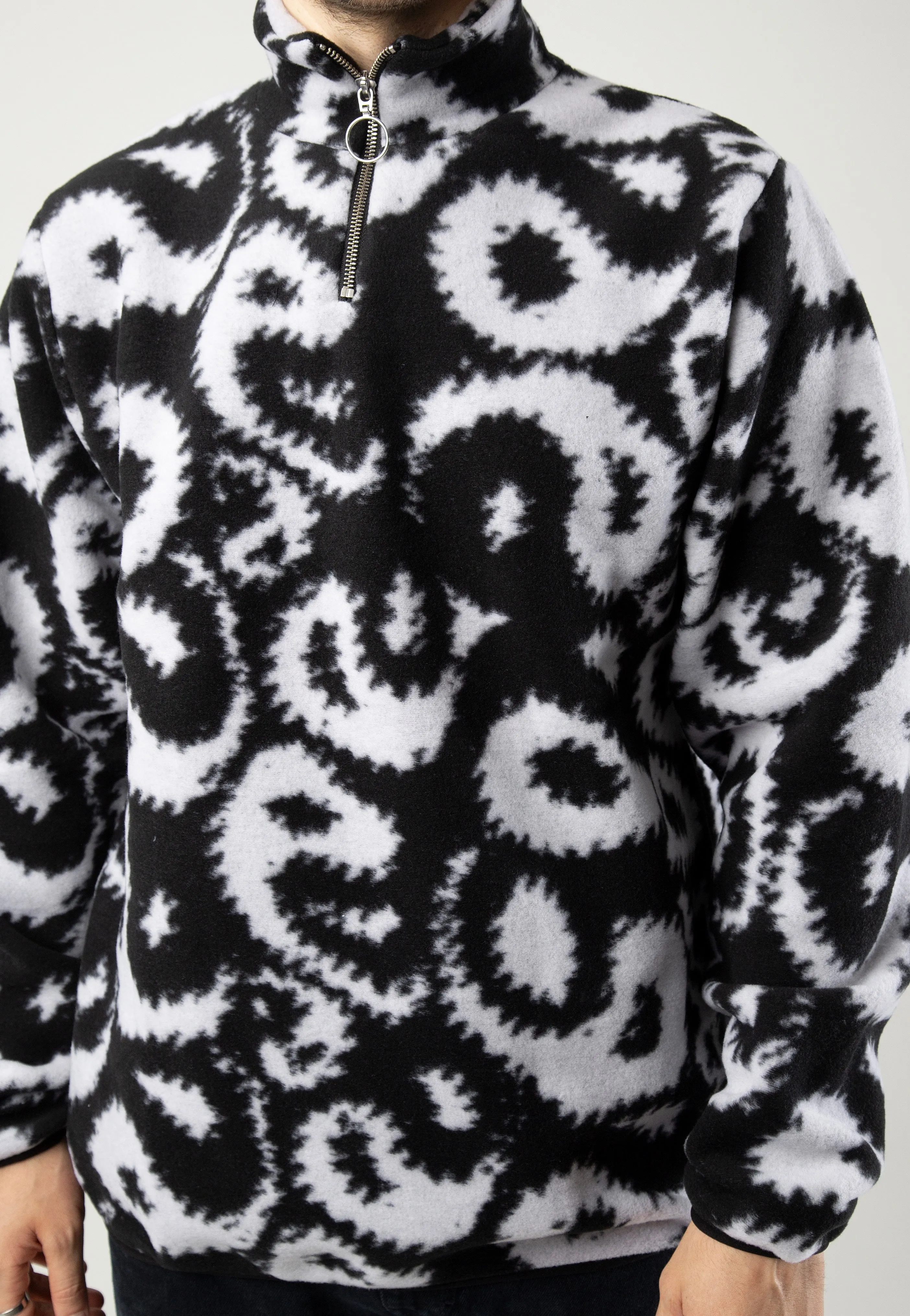 Cleptomanicx - Disturbed Finding Balance - Pullover