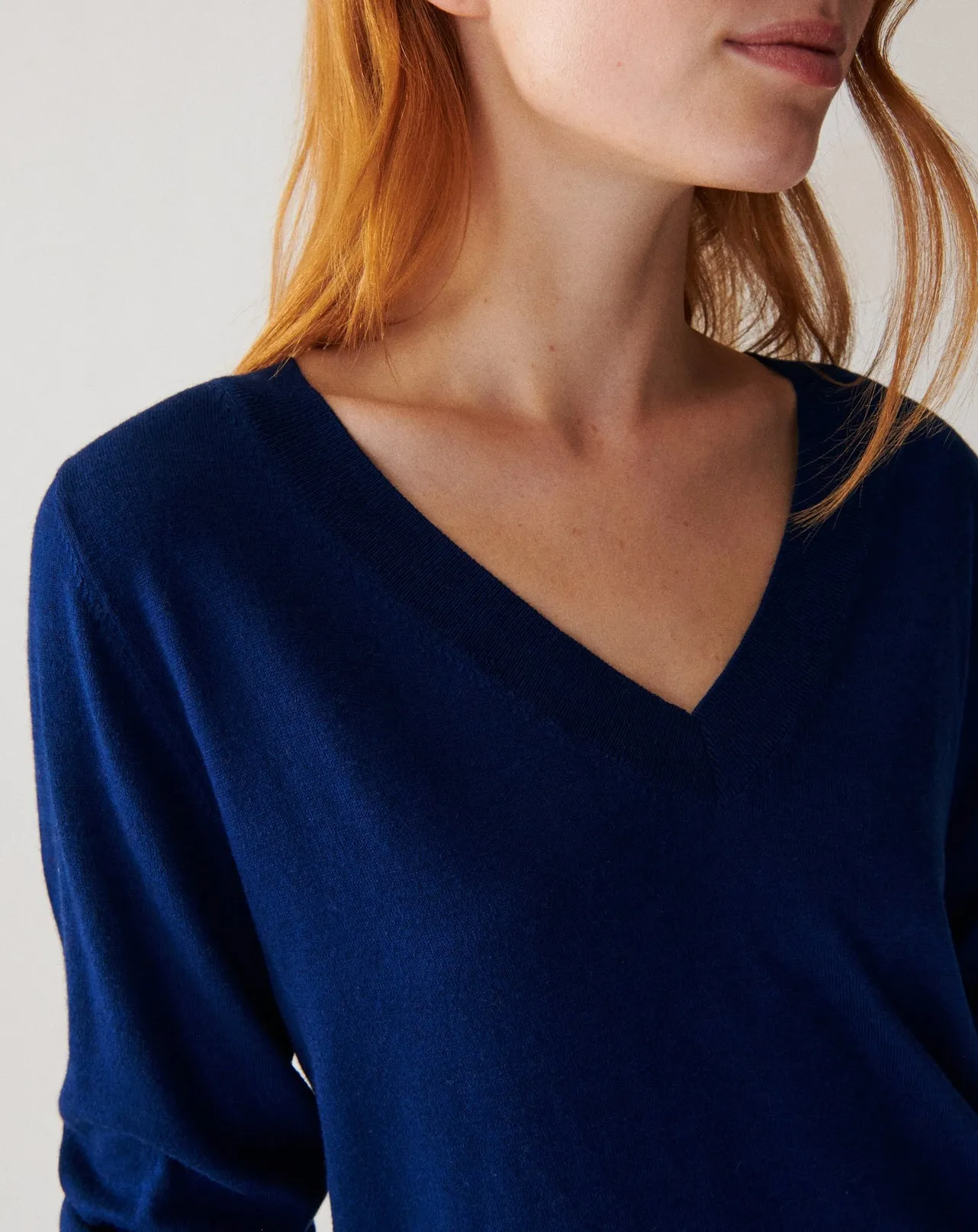 Extrafine cotton and cashmere V-neck jumper Eric Bompard