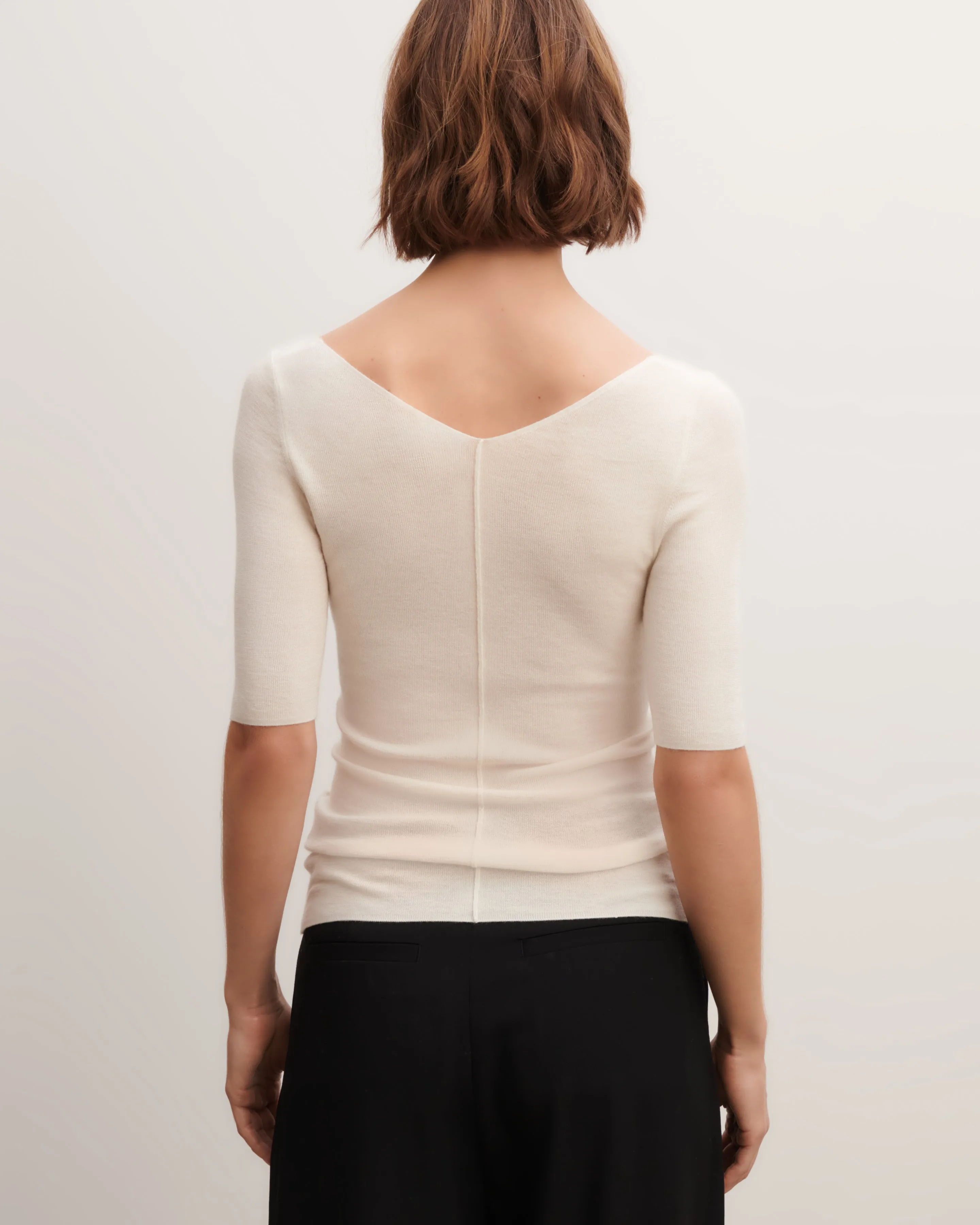 Extrafine short-sleeved V-neck jumper Eric Bompard