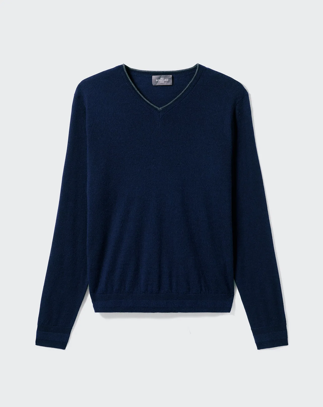 Extrafine V-neck jumper with cont Eric Bompard