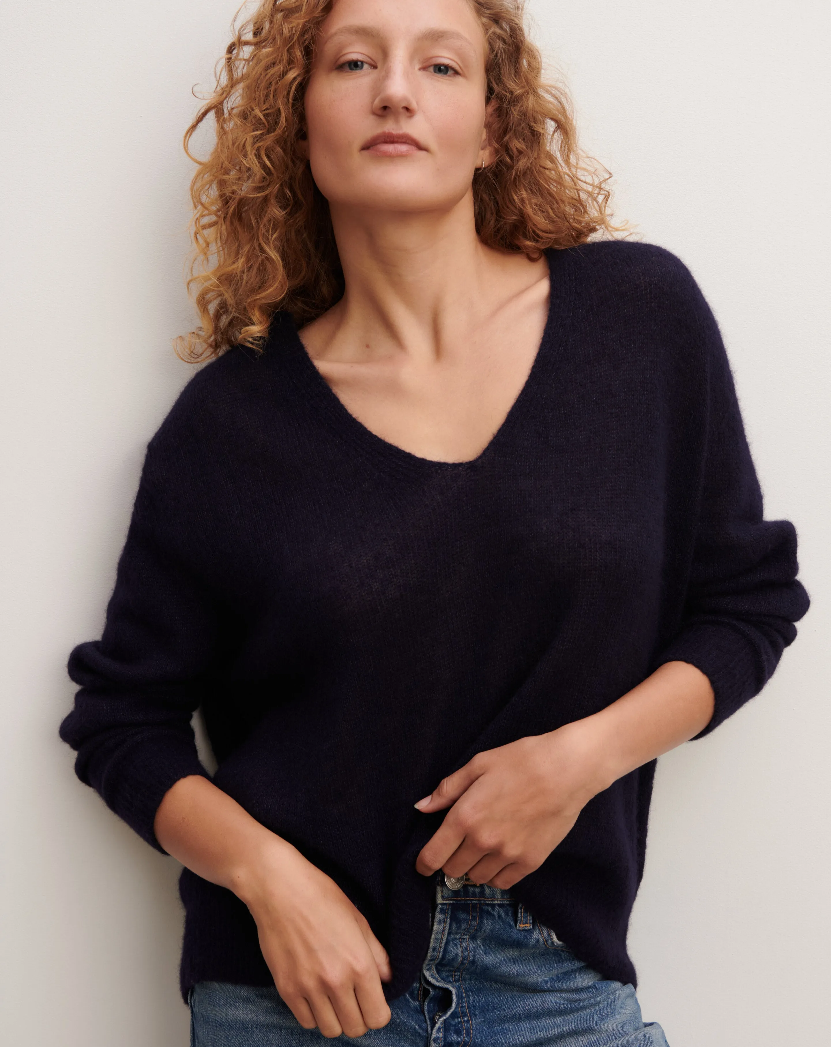 Feather-light knit V-neck Eric Bompard