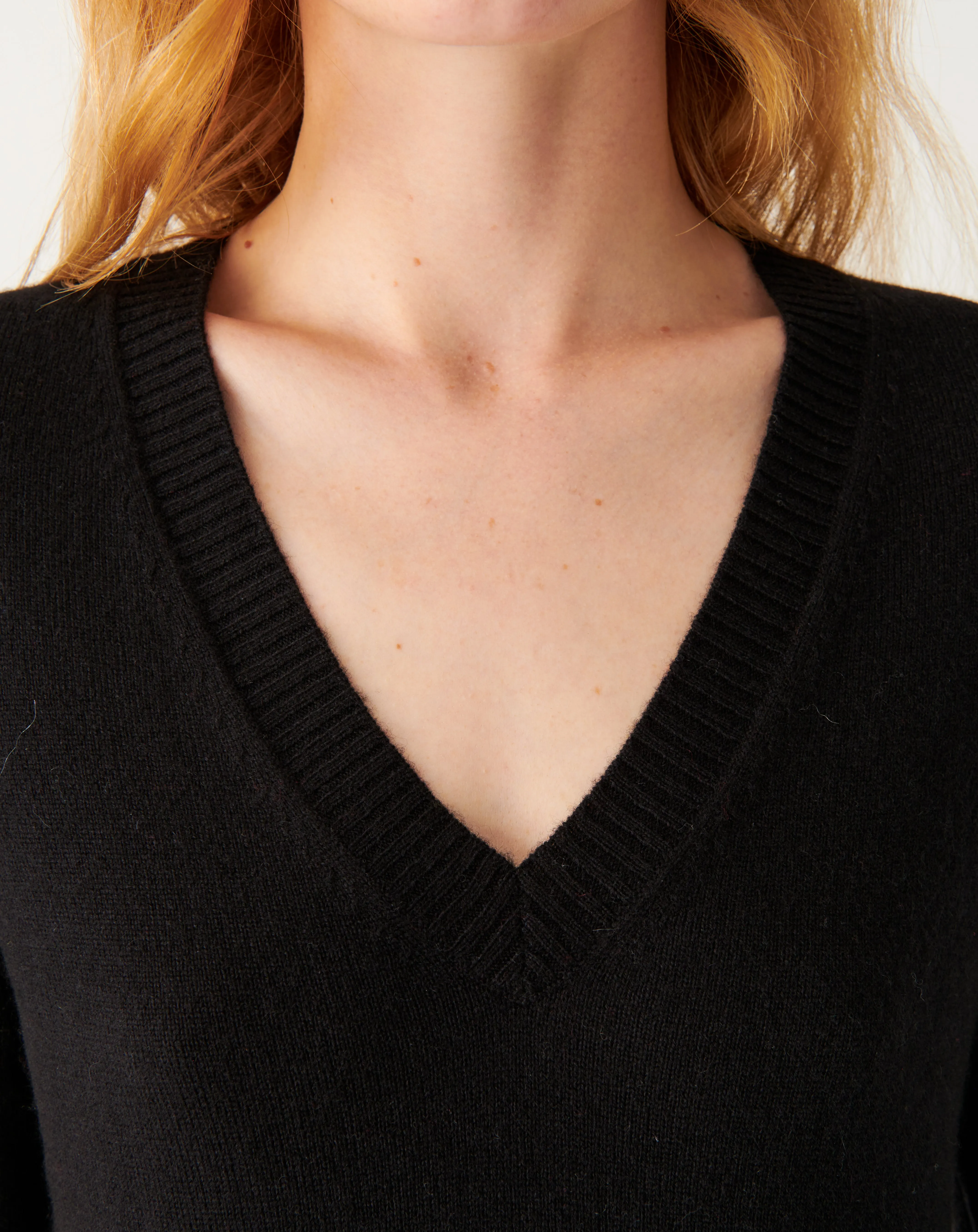 Fitted V-neck jumper Eric Bompard