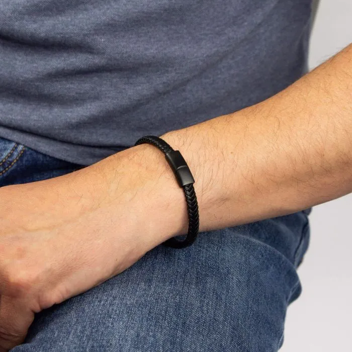 Fred Bennett Recycled Leather Mens Bracelet B5322