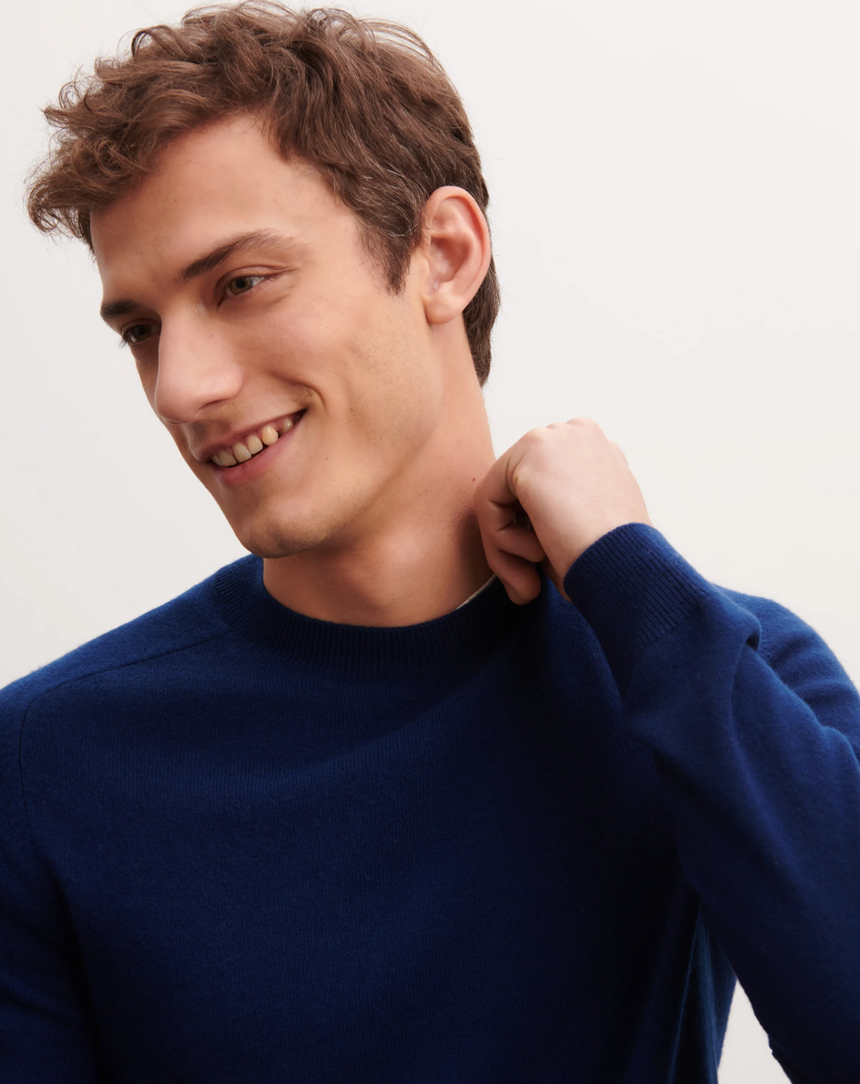 Hammer-sleeved round neck pullover Eric Bompard
