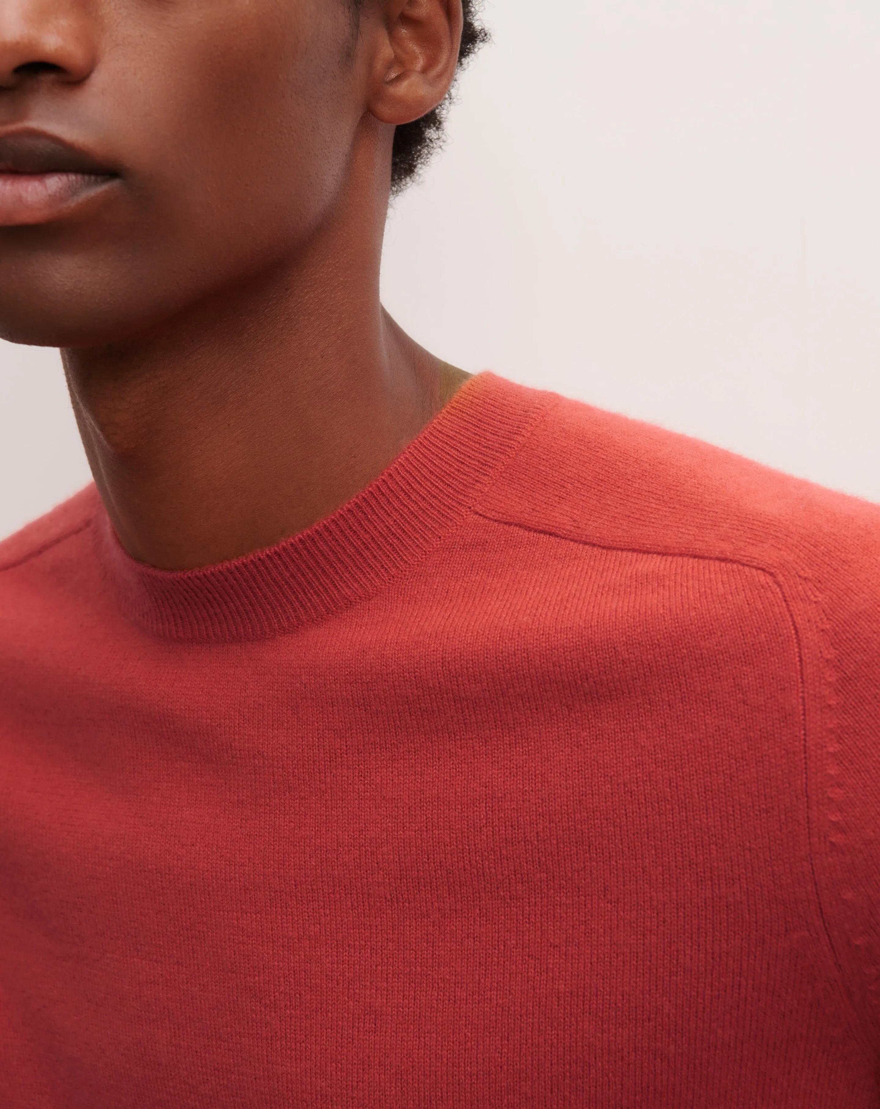 Hammer-sleeved round neck pullover Eric Bompard
