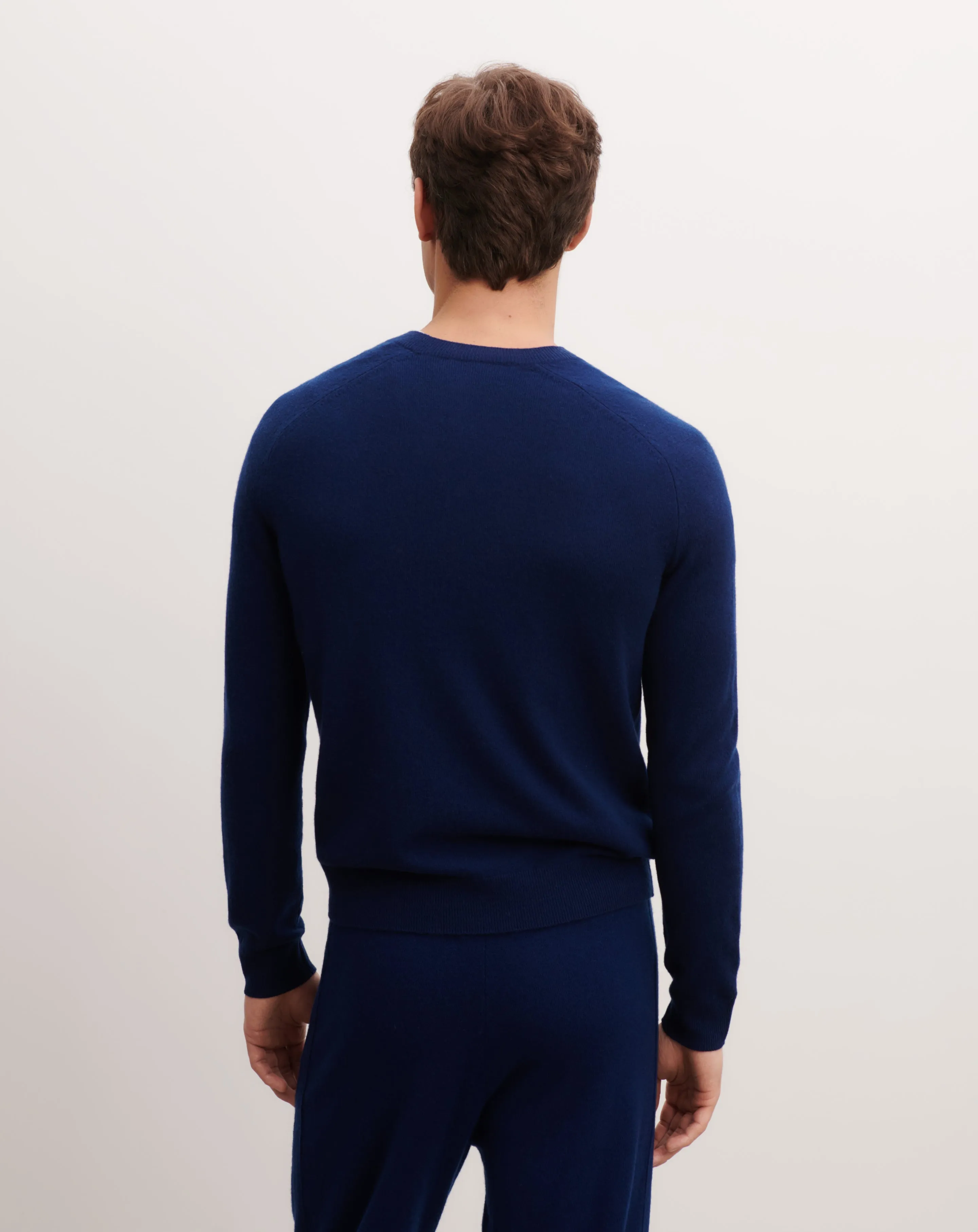 Hammer-sleeved round neck pullover Eric Bompard