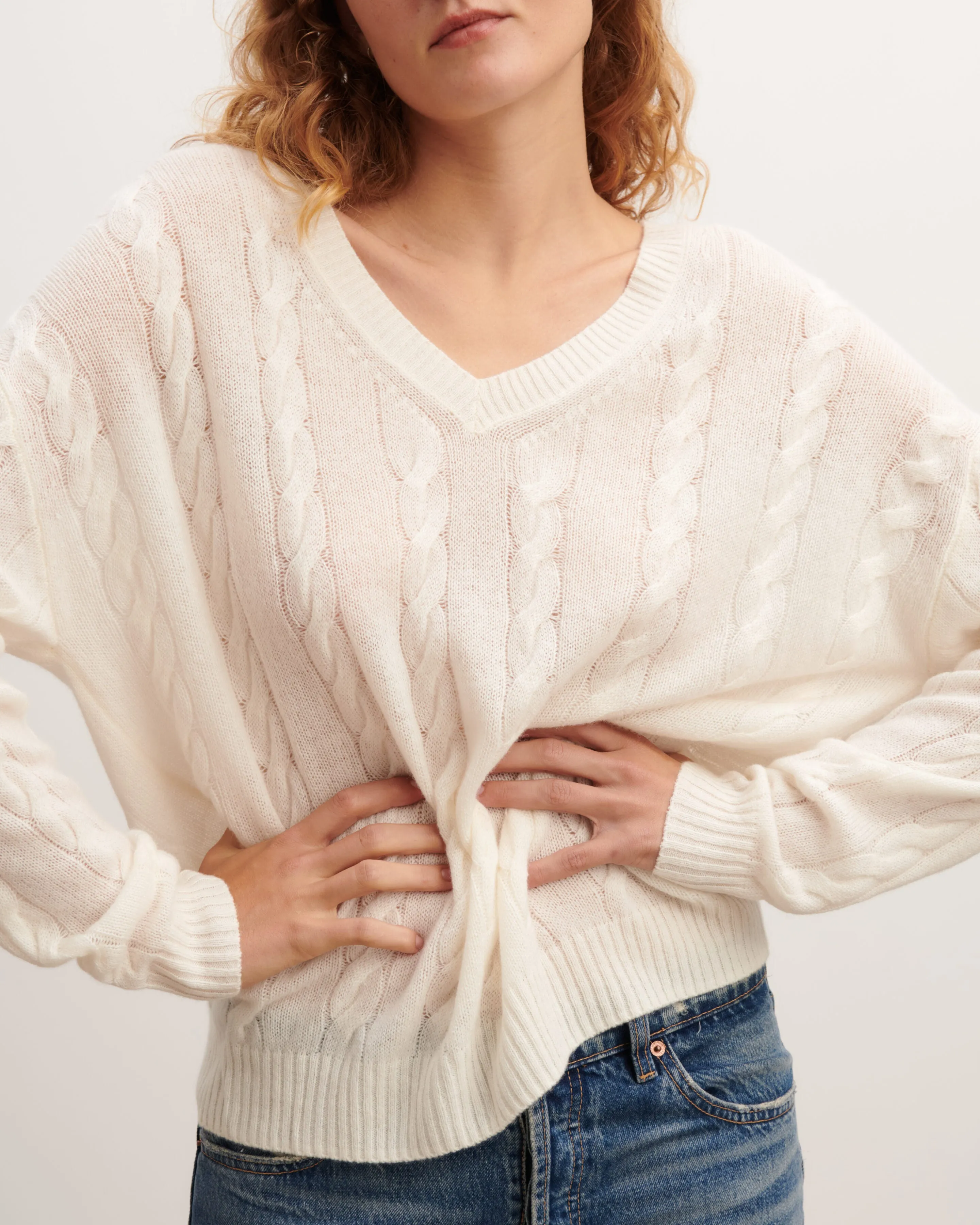 Lightweight cable V-neck pullover Eric Bompard