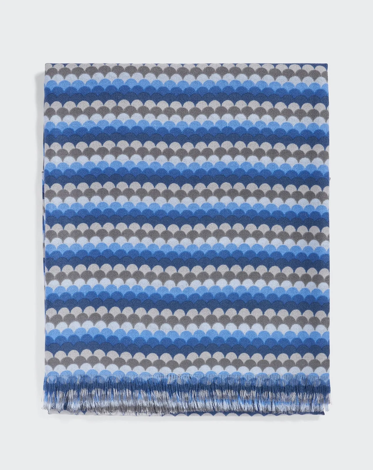 Mini scales print stole Eric Bompard