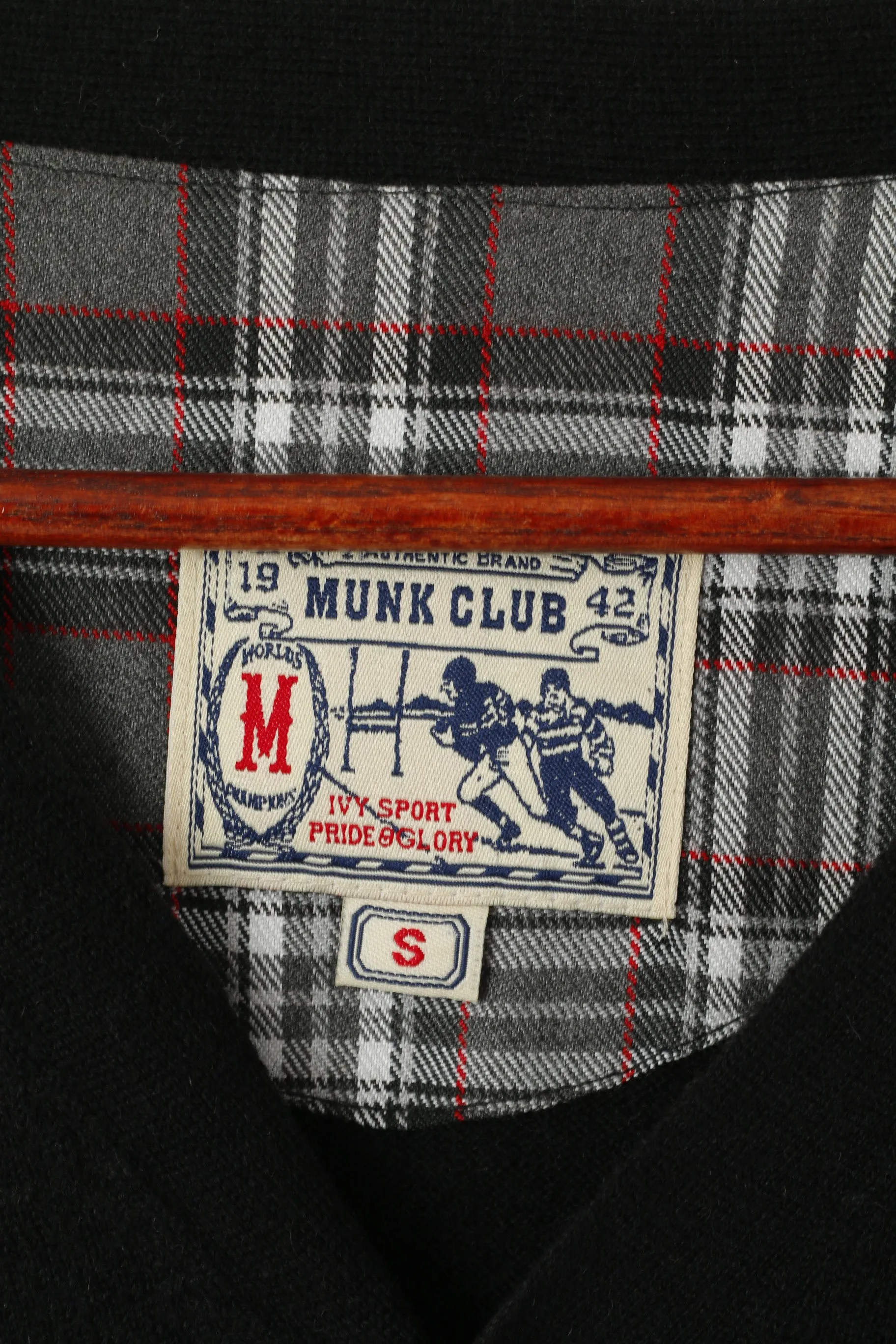 Munk Club Men S Cardigan Black Wool Nylon Blend Rugby Sport Patches Sweater