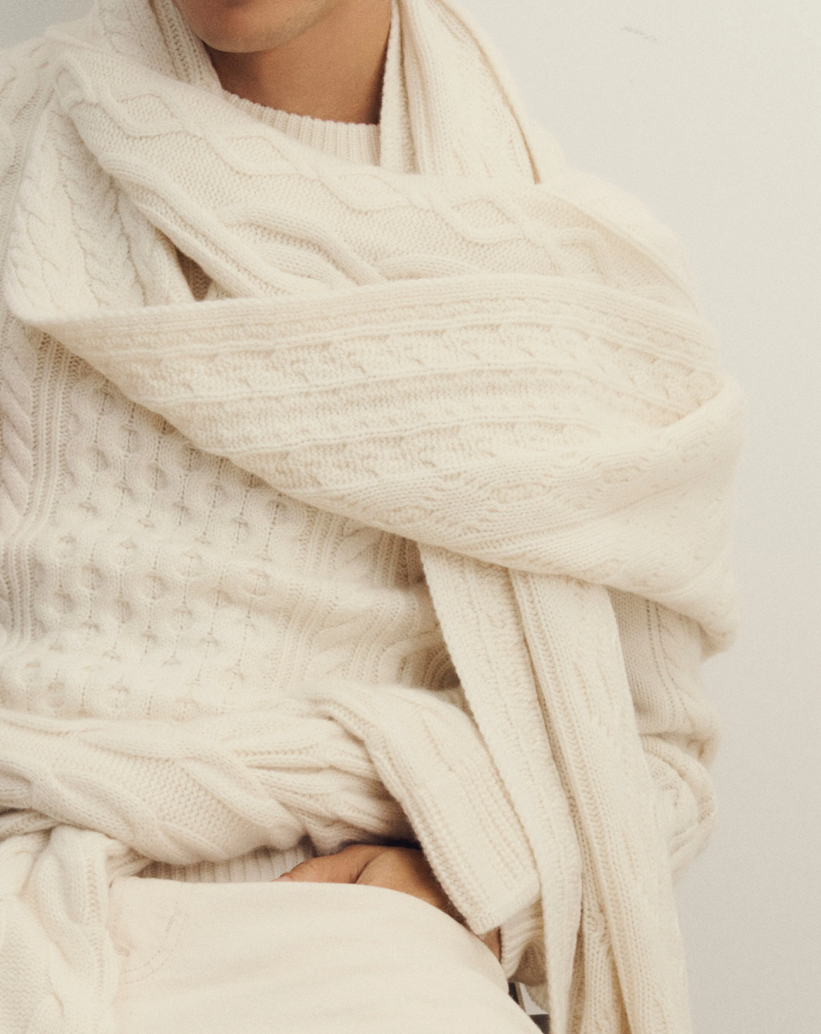 Oversized cable knit scarf Eric Bompard