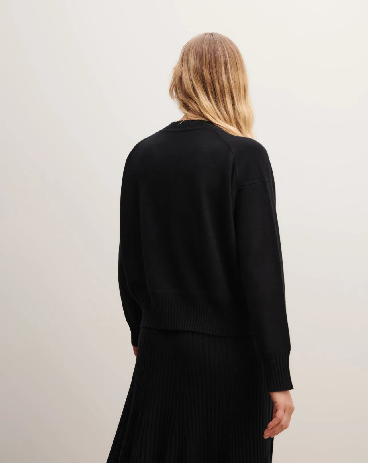 Oversized round neck pullover Eric Bompard