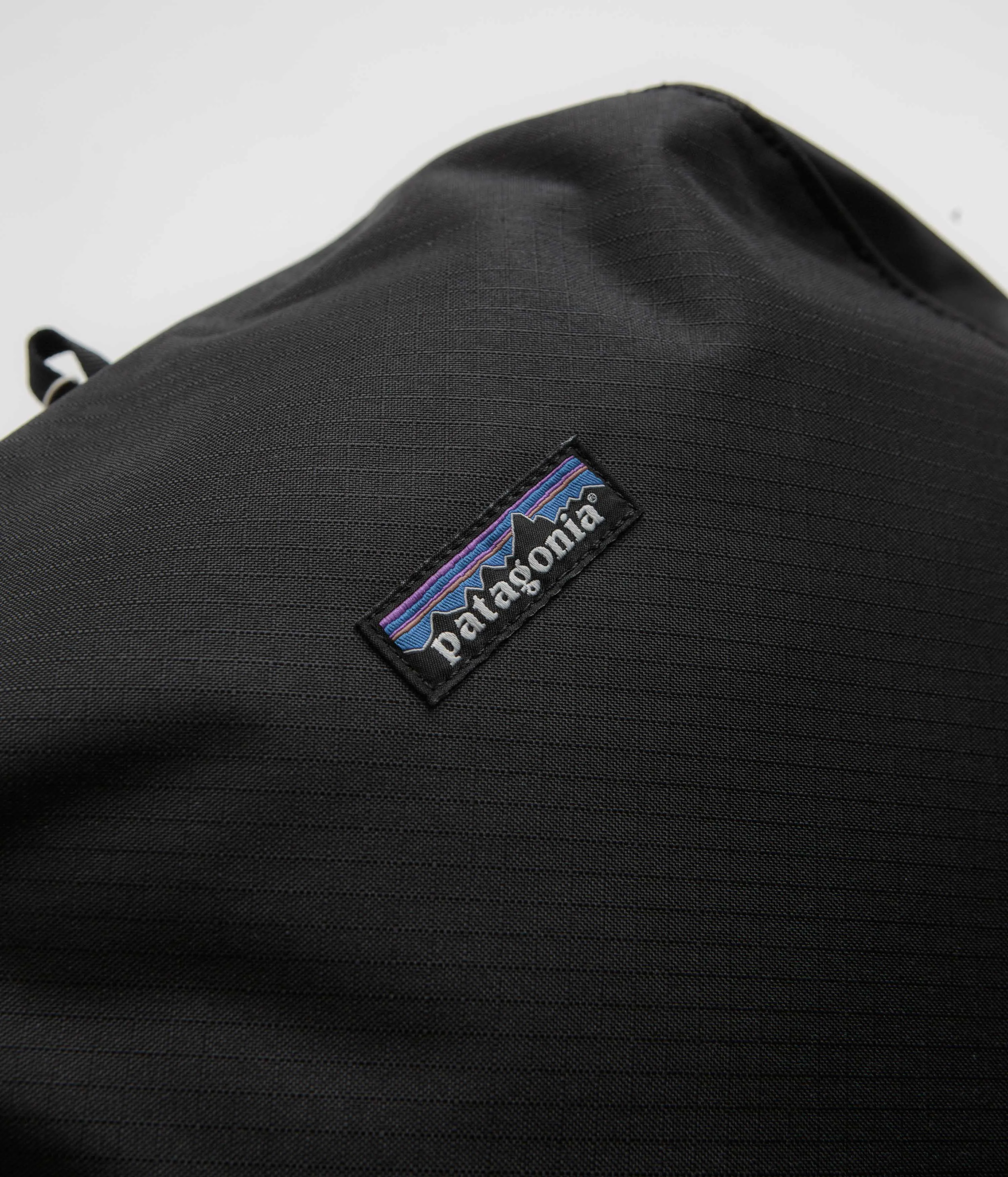 Patagonia Black Hole Cube 14L - Black