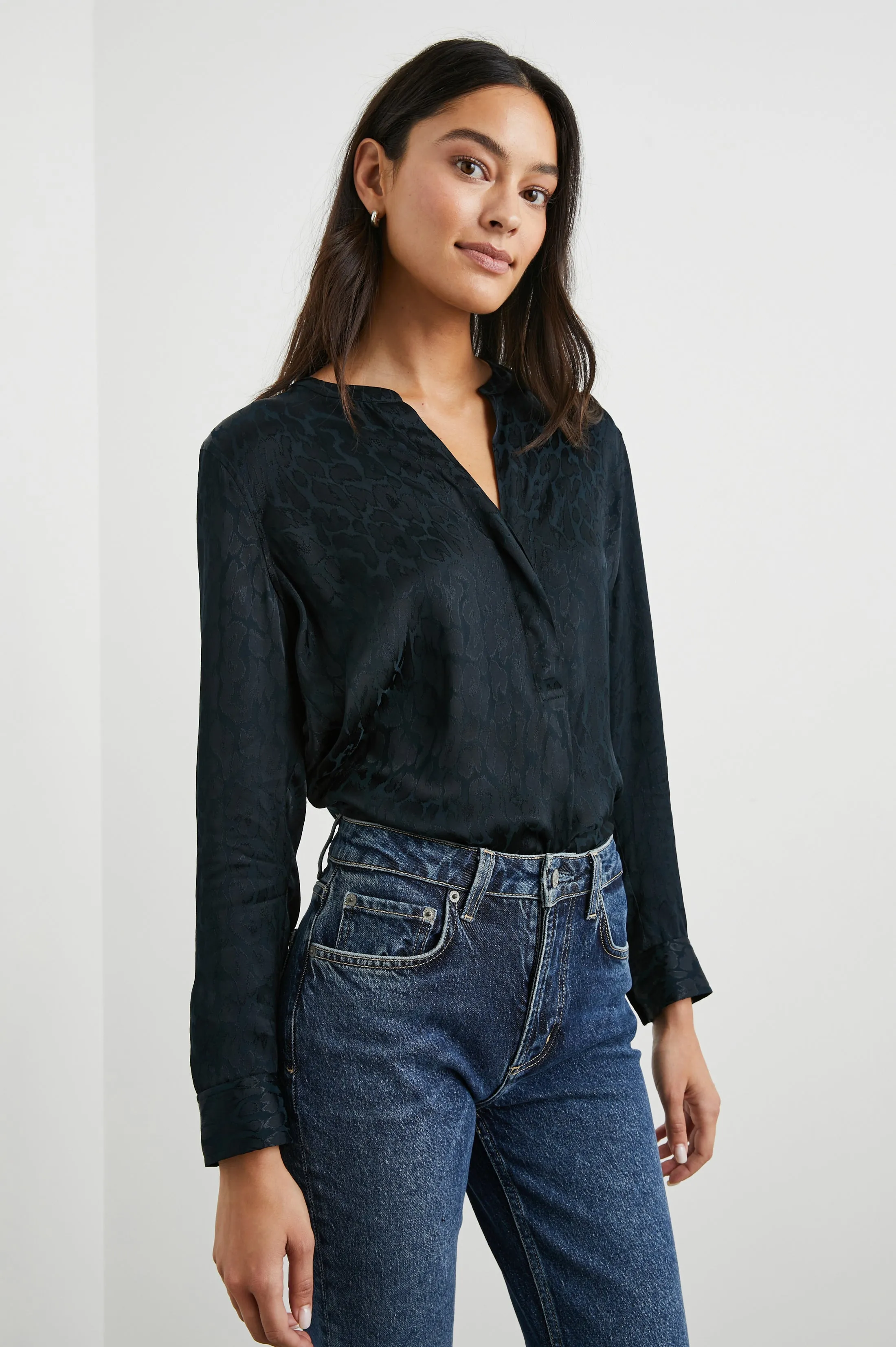 PEARL TOP - ONYX LEOPARD Rails