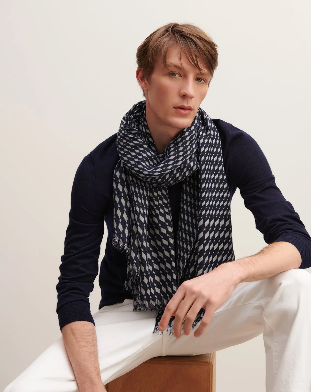 Printed stole Eric Bompard