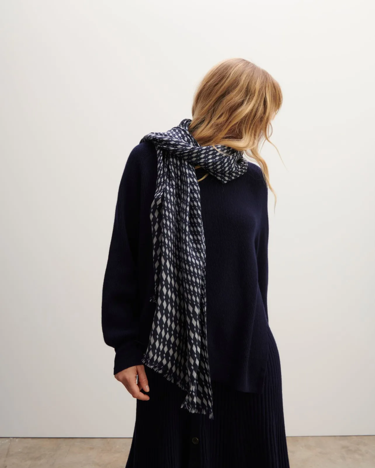 Printed stole Eric Bompard