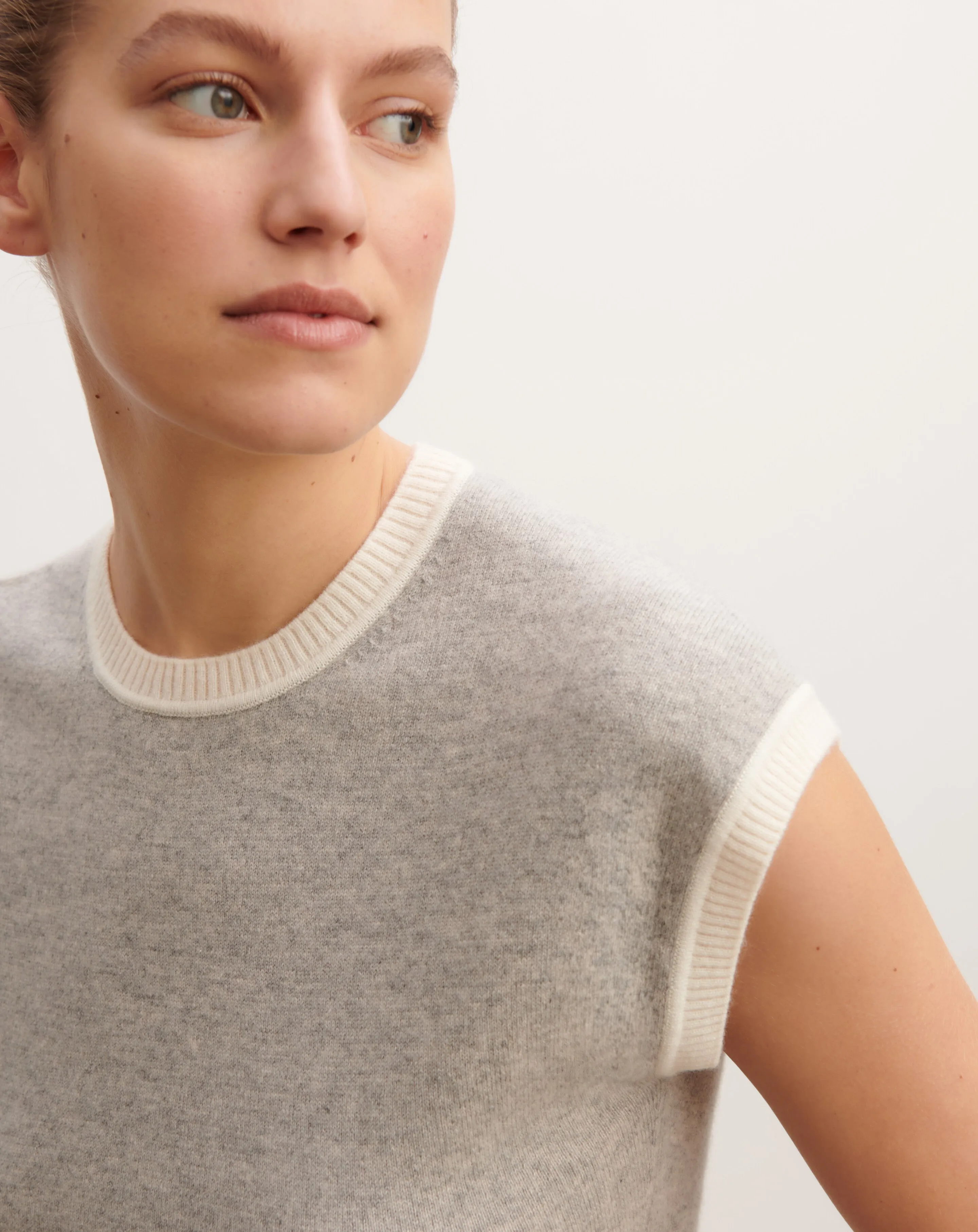 Pullover with cap sleeves Eric Bompard