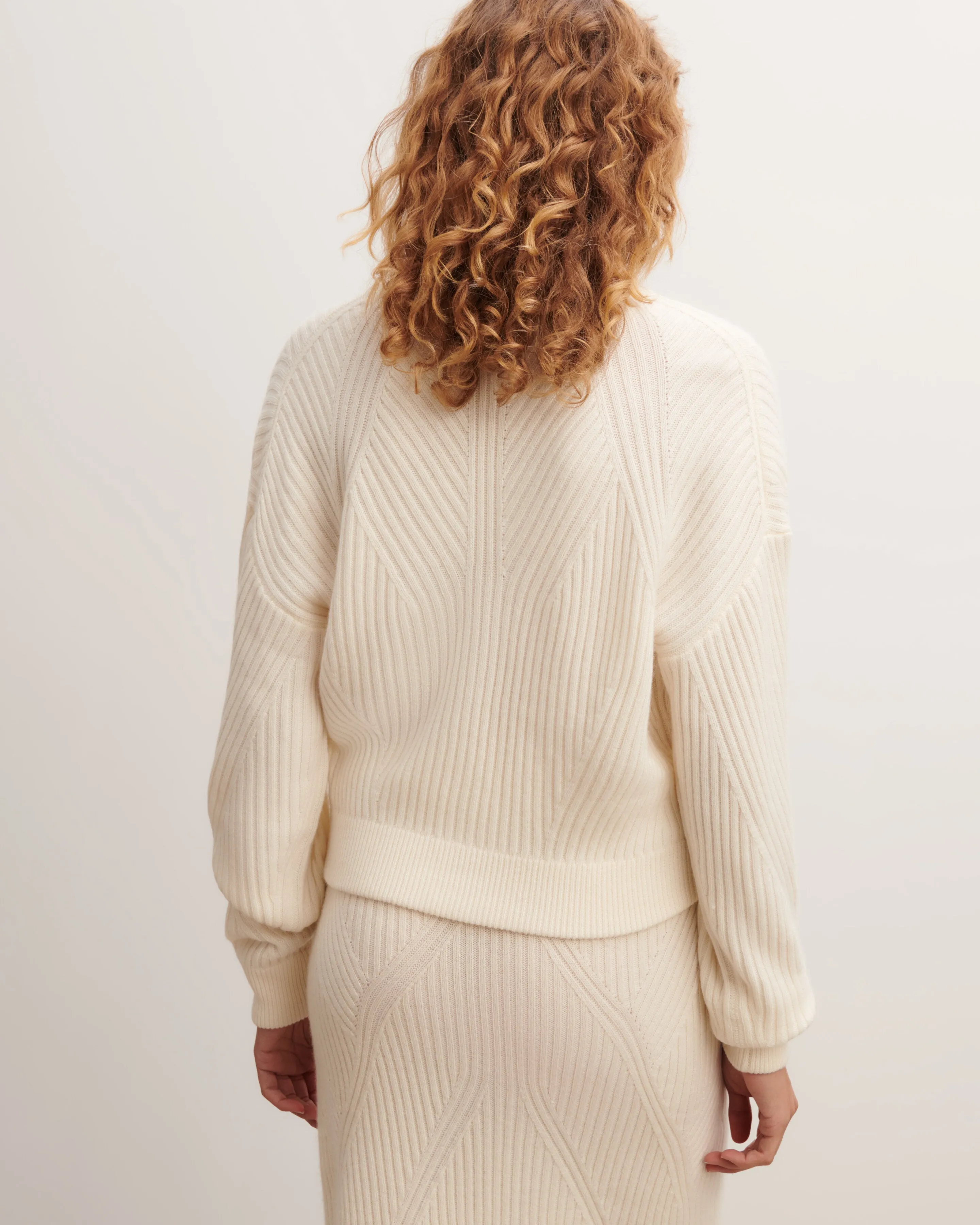 Ribbed round neck pullover Eric Bompard