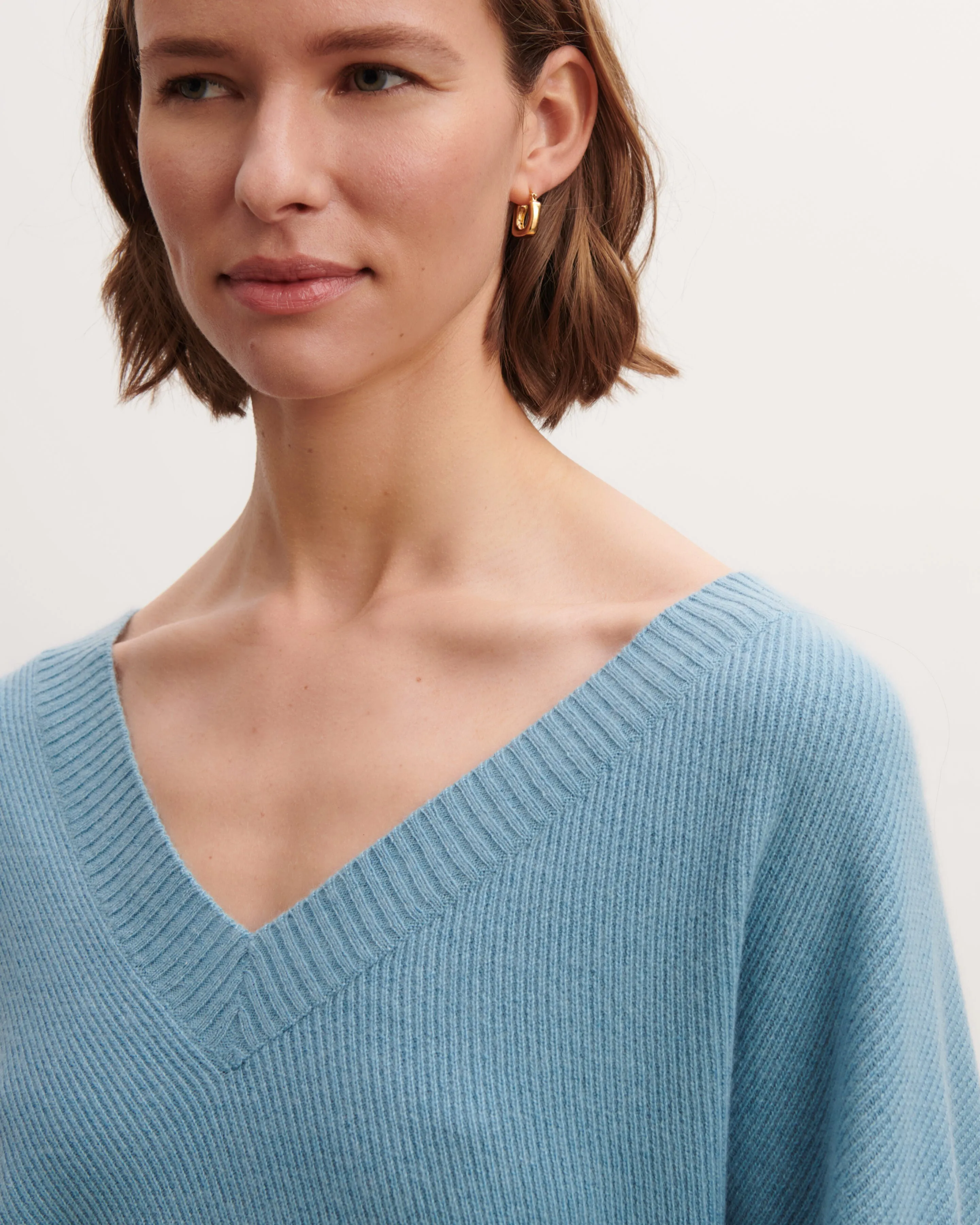 Ribbed V-neck pullover Eric Bompard