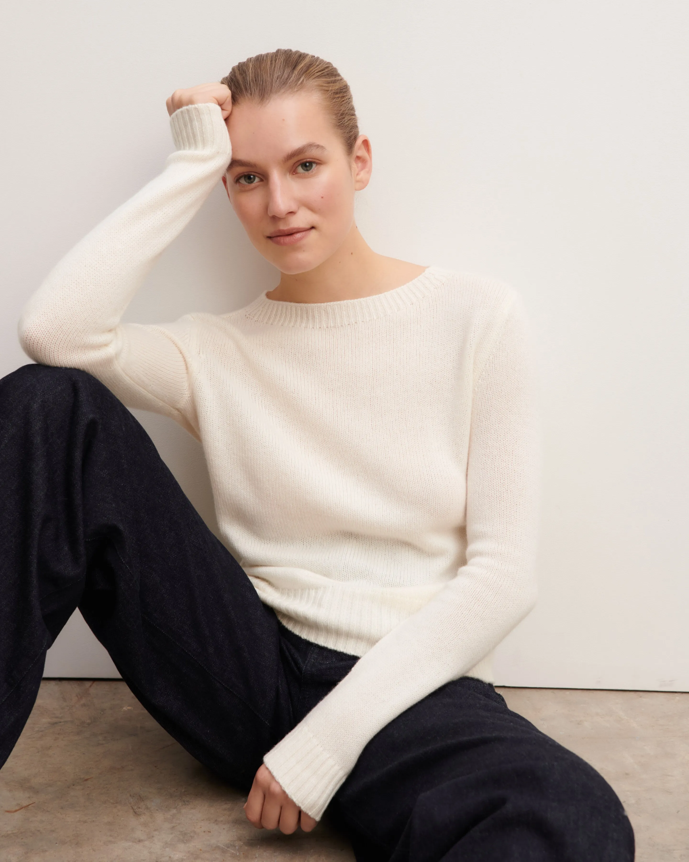 Round neck pullover Eric Bompard