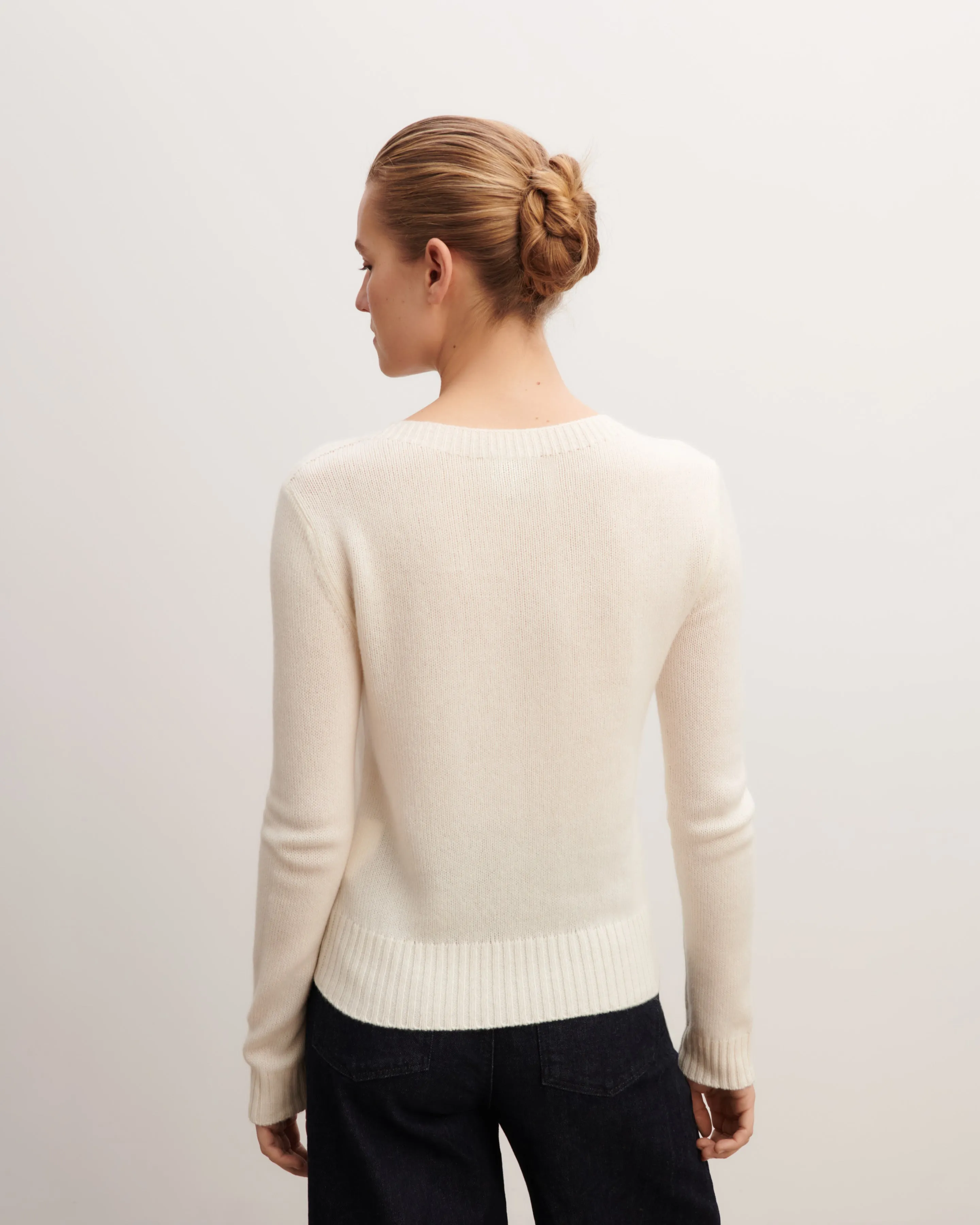 Round neck pullover Eric Bompard