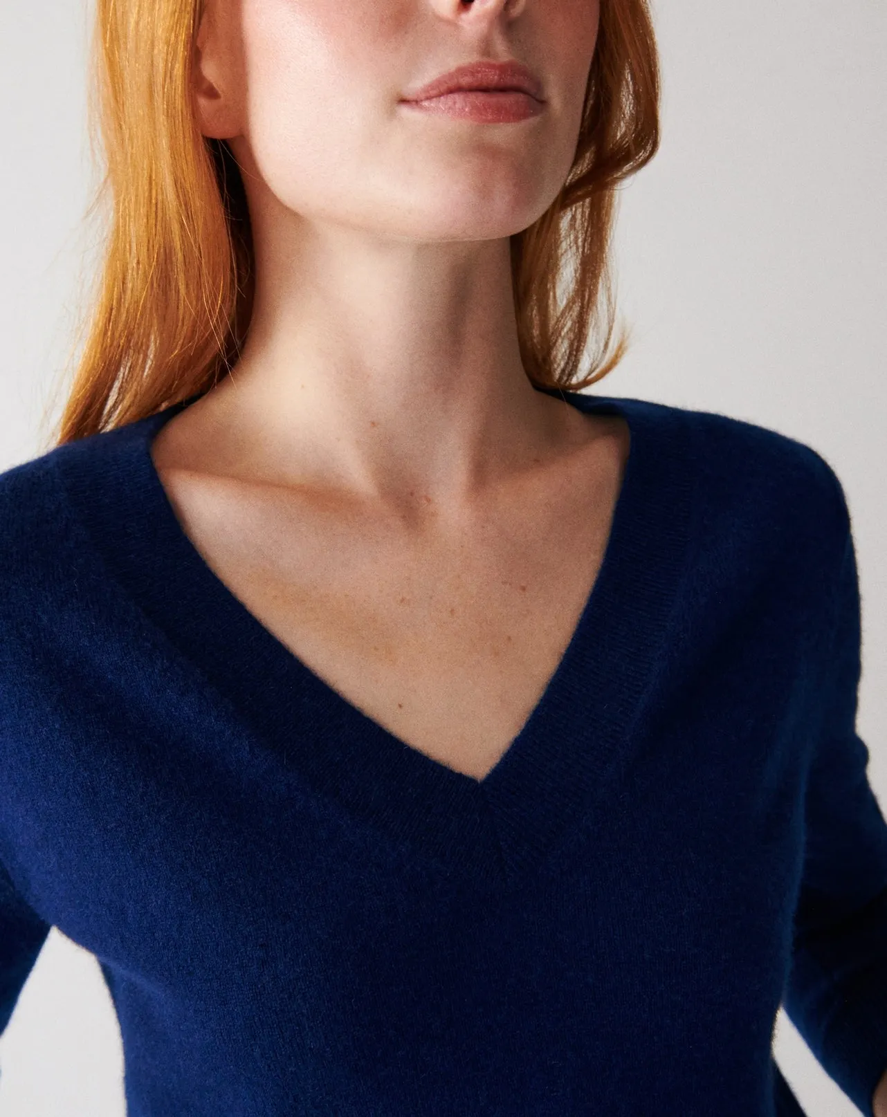 Short V-neck jumper Eric Bompard