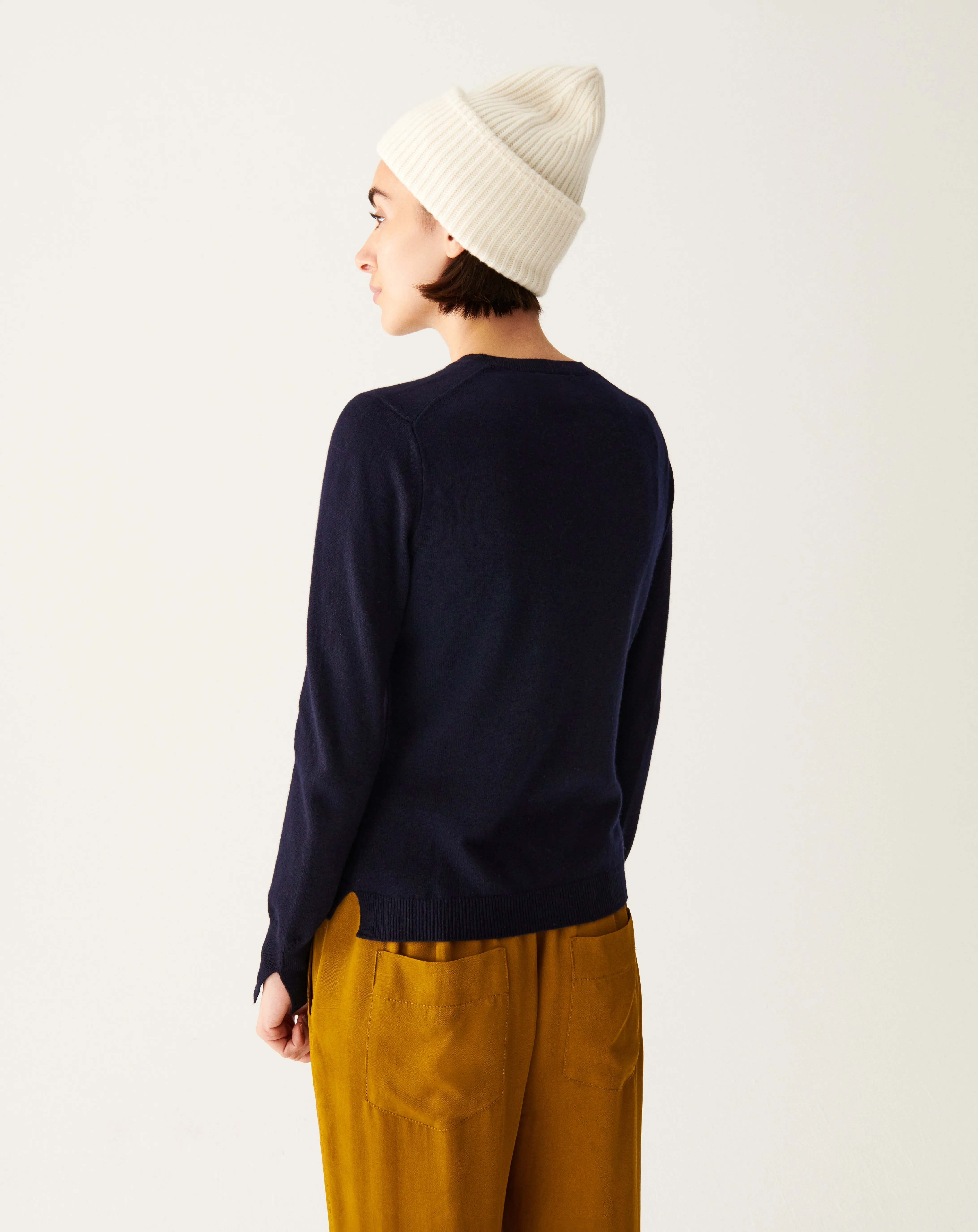 Slit edges fitted crew neck jumper Eric Bompard