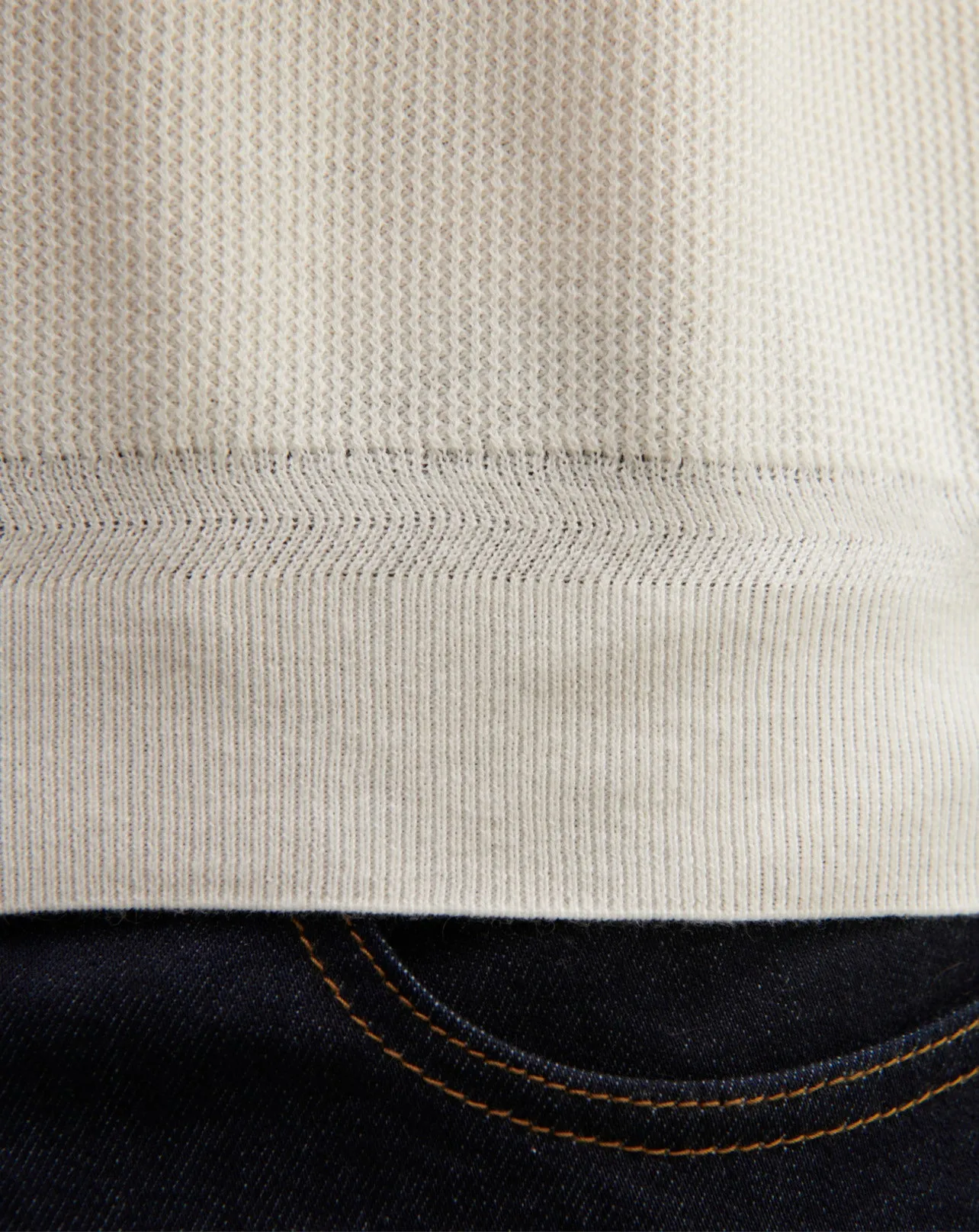 Textured V-neck pullover Eric Bompard