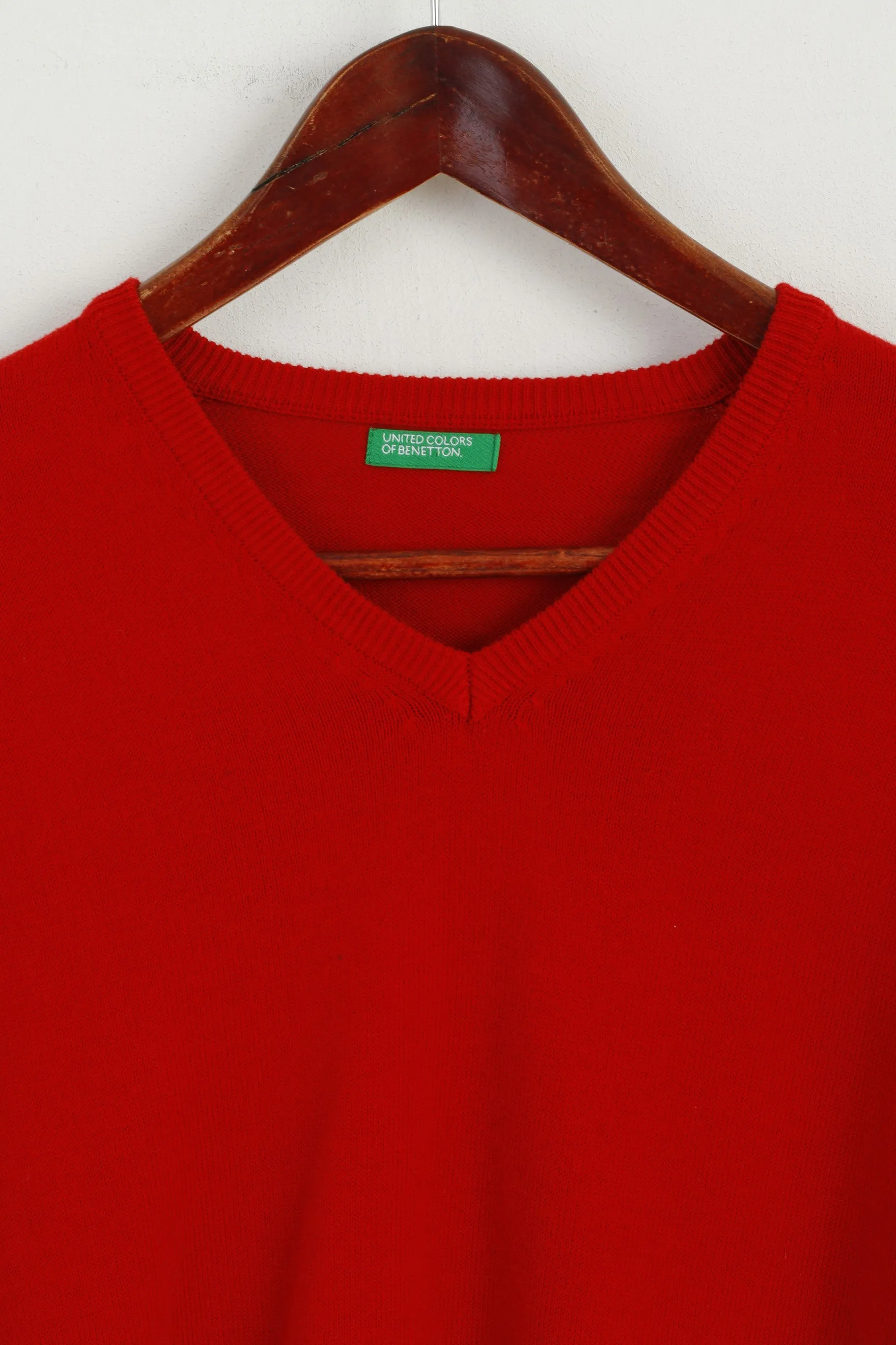 United Colors of Benetton Men M Jumper Red Cotton V Neck Classic Sweater