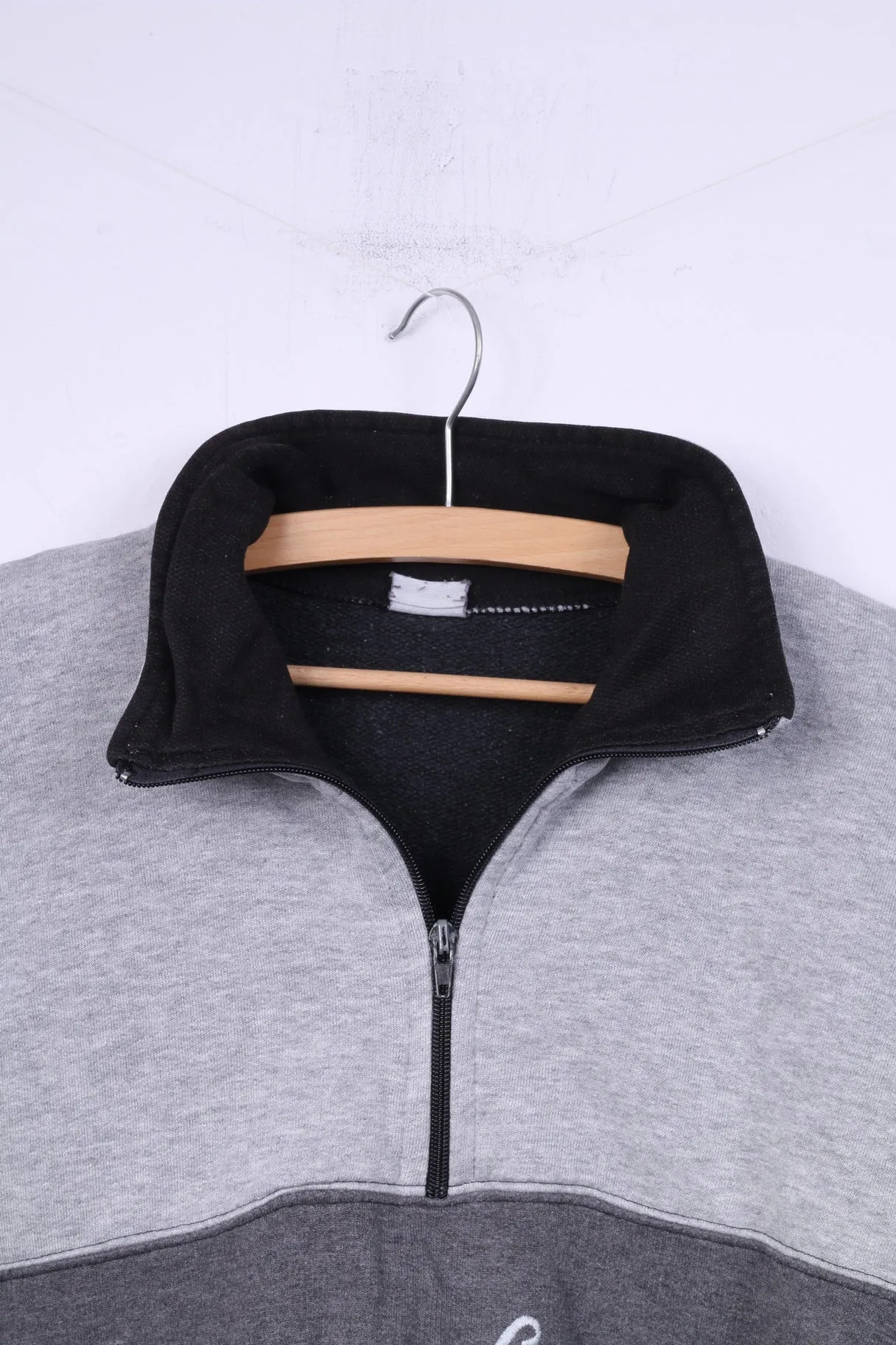 Vintage Mens S Sweatshirt Grey Jumper Zip Neck Retro Graphic Top