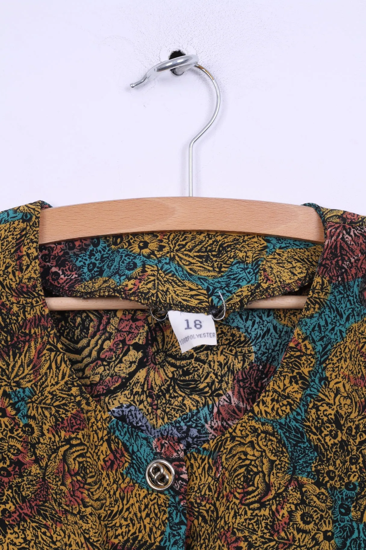 Womens 18 L Shirt Shiny Soft Material Gold Buttons Multi Printed Shoulder Pads Top