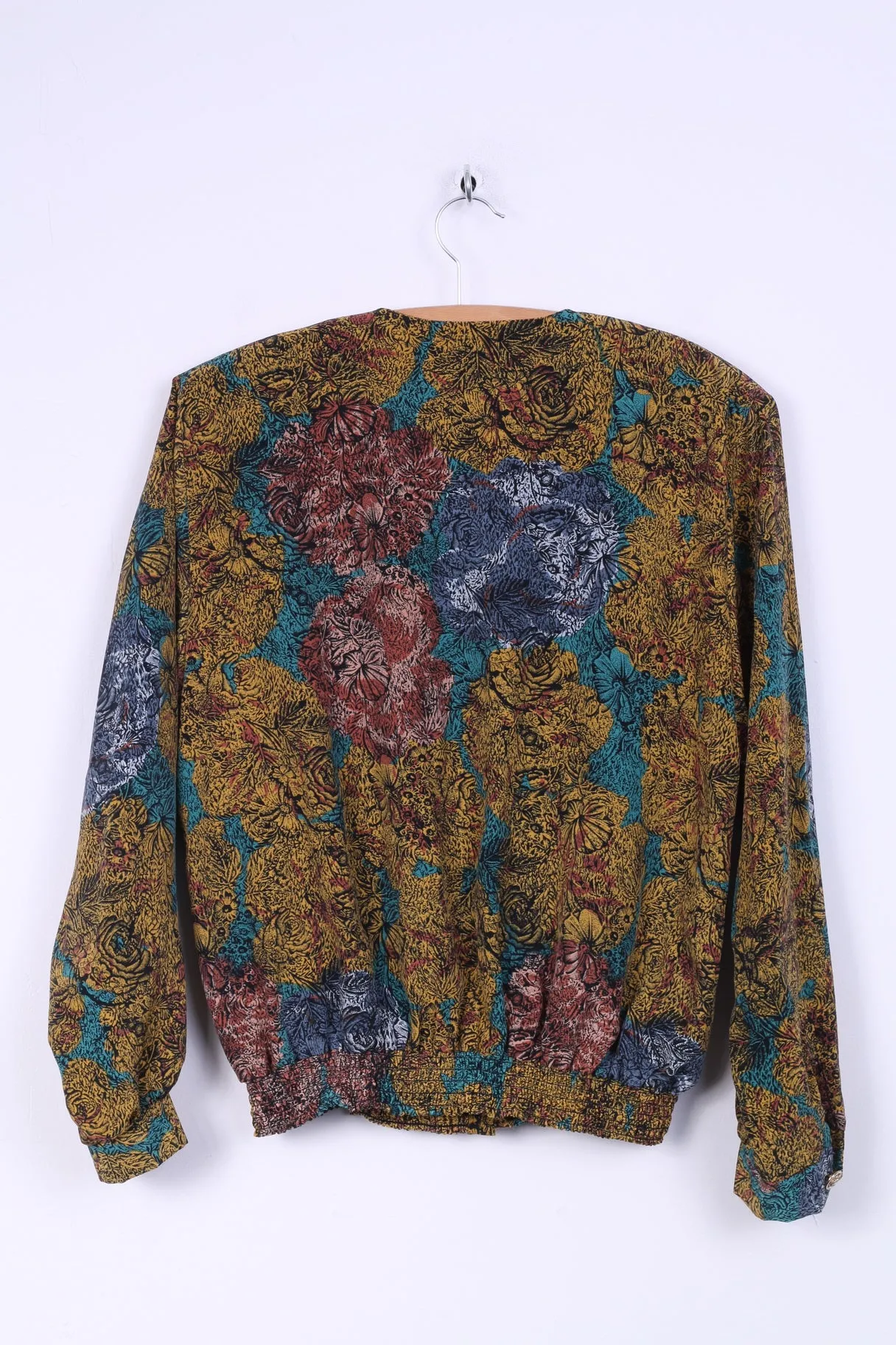 Womens 18 L Shirt Shiny Soft Material Gold Buttons Multi Printed Shoulder Pads Top